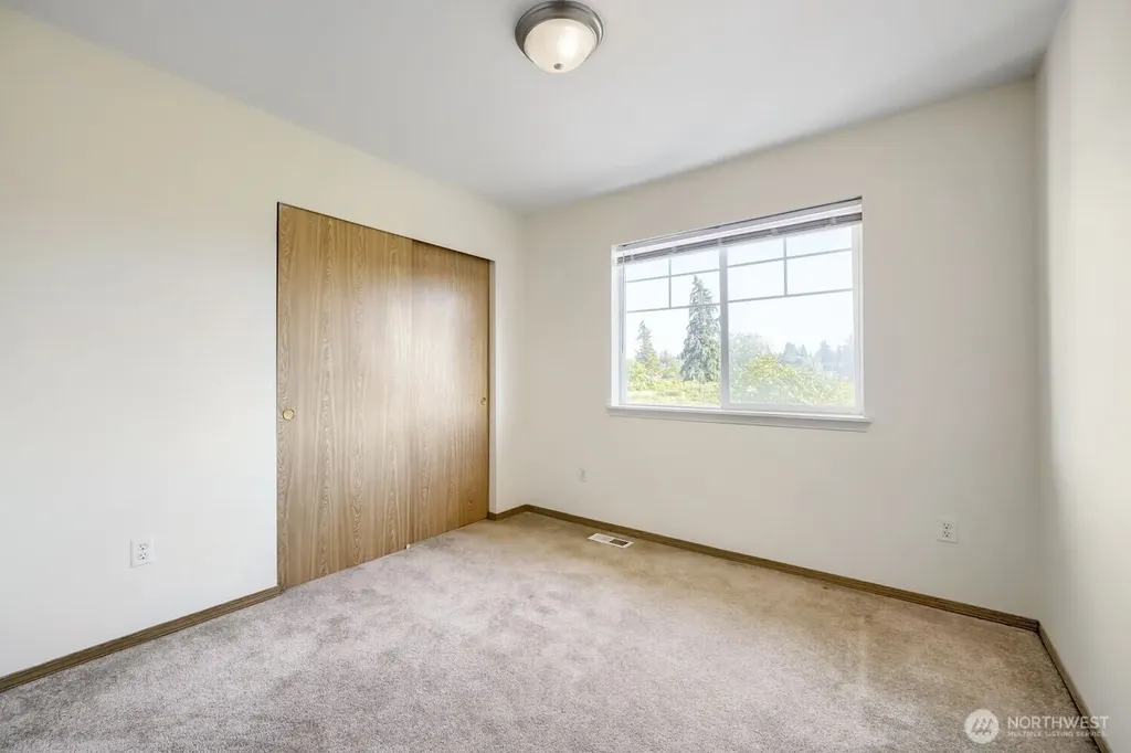 3727 E E Street Tacoma WA 98404
