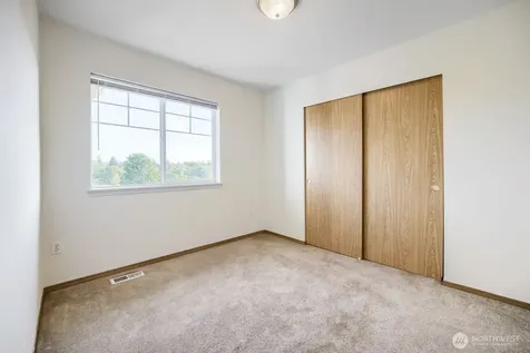 3727 E E Street Tacoma WA 98404