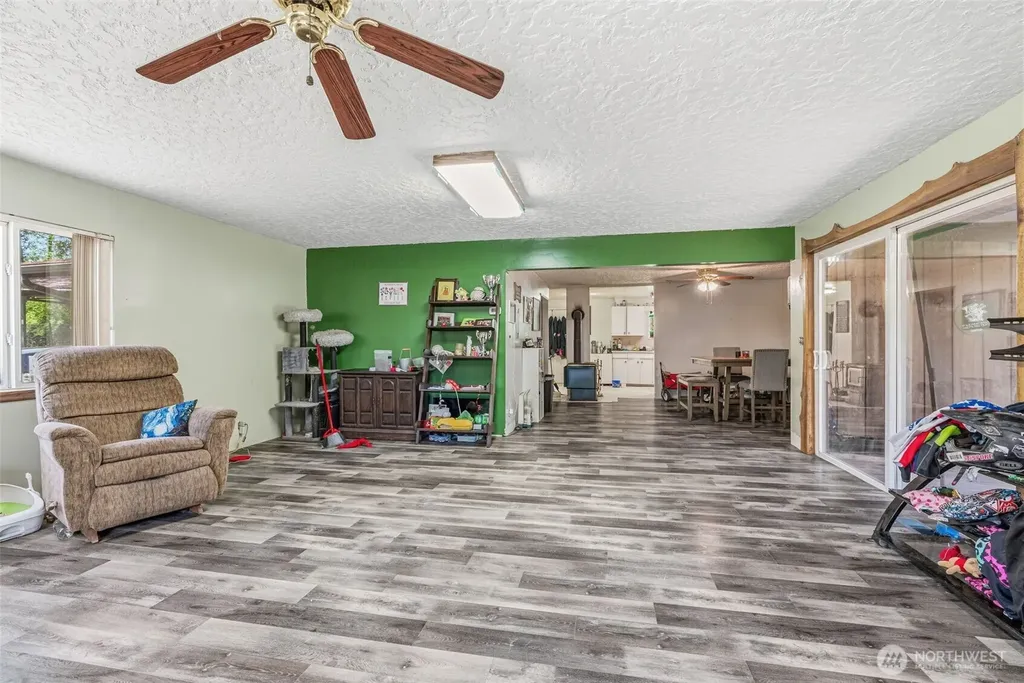 5352 Spirit Lake Highway Toutle WA 98649