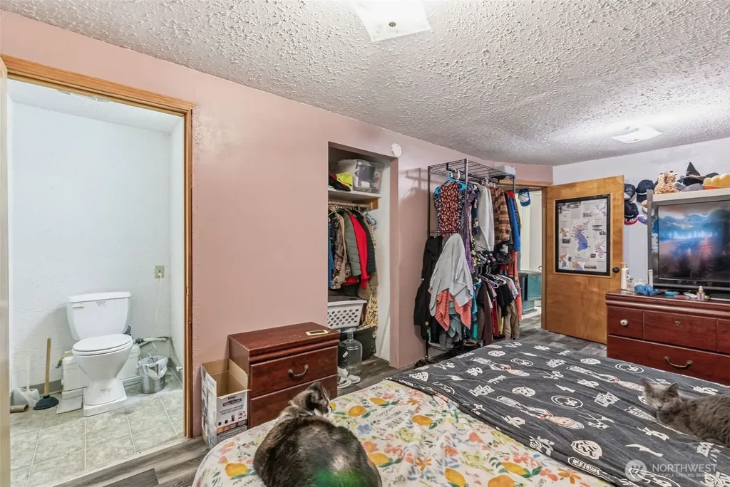 5352 Spirit Lake Highway Toutle WA 98649