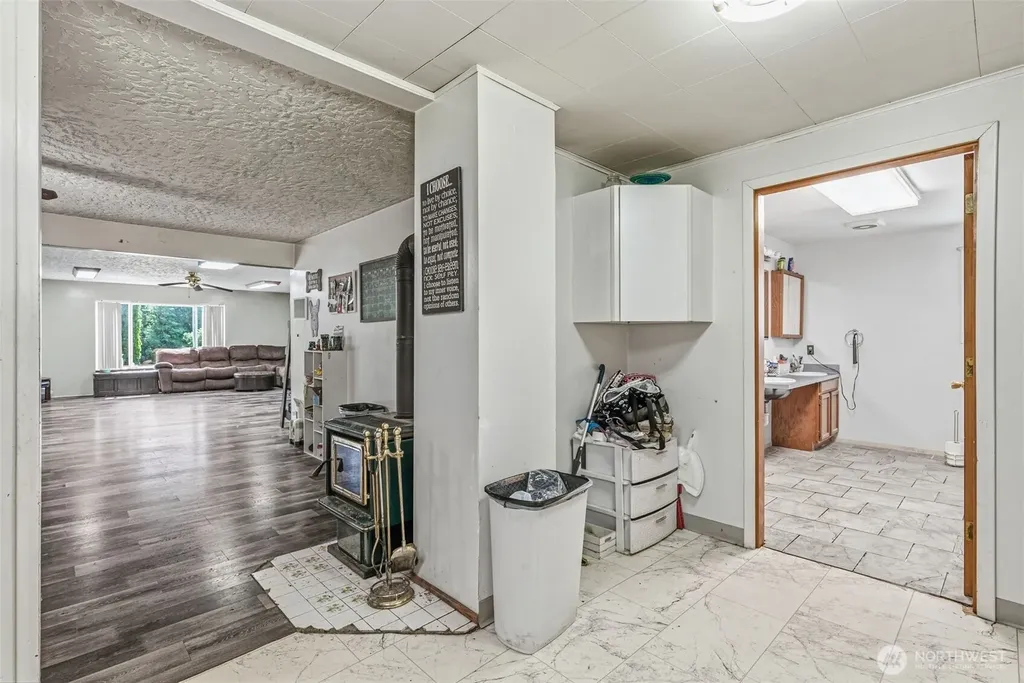 5352 Spirit Lake Highway Toutle WA 98649