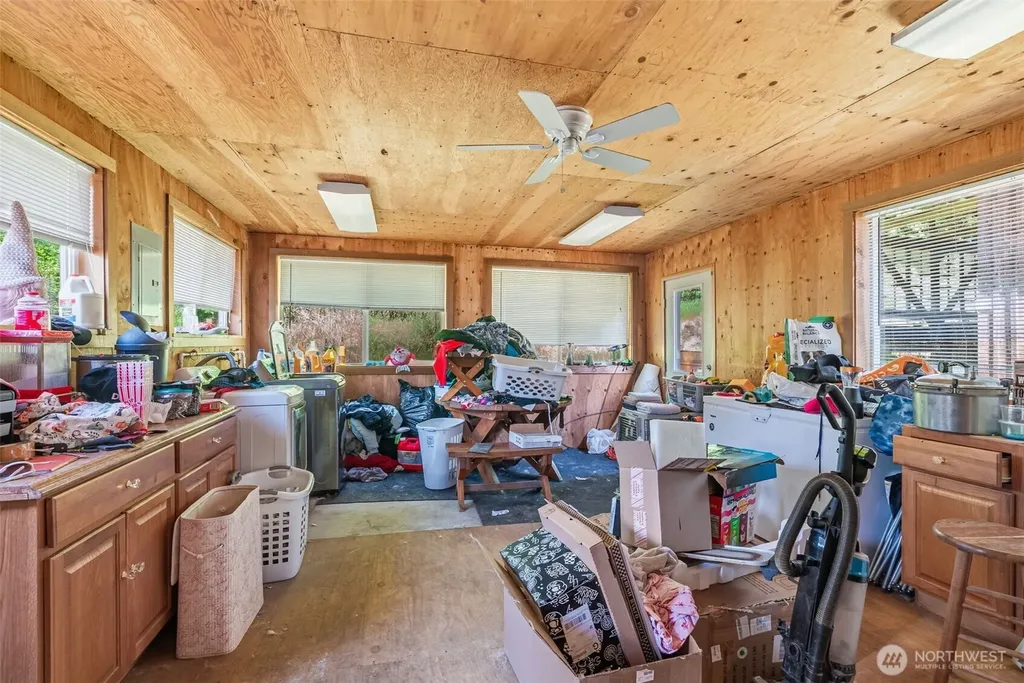 5352 Spirit Lake Highway Toutle WA 98649