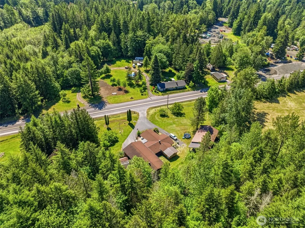 5352 Spirit Lake Highway Toutle WA 98649