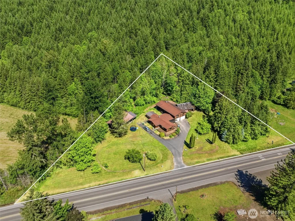 5352 Spirit Lake Highway Toutle WA 98649