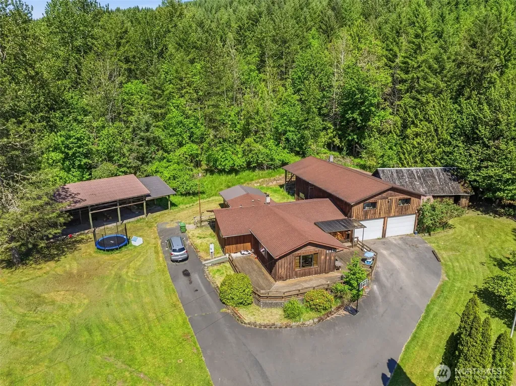 5352 Spirit Lake Highway Toutle WA 98649