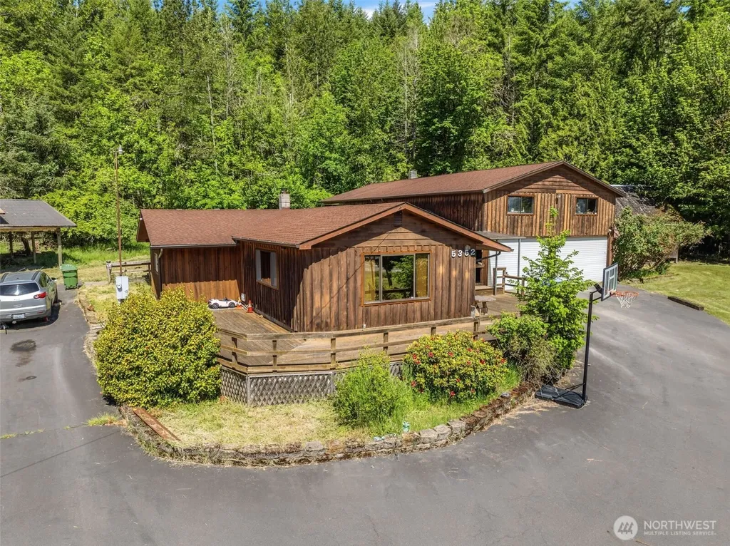 5352 Spirit Lake Highway Toutle WA 98649
