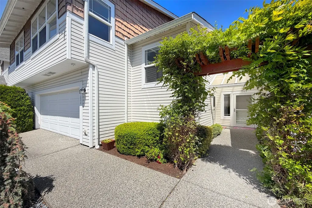 7213 Centerville Court Stanwood WA 98292