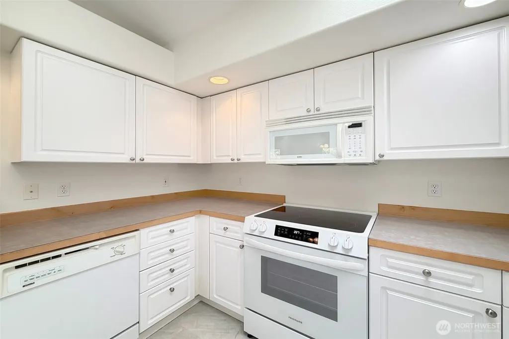 7213 Centerville Court Stanwood WA 98292
