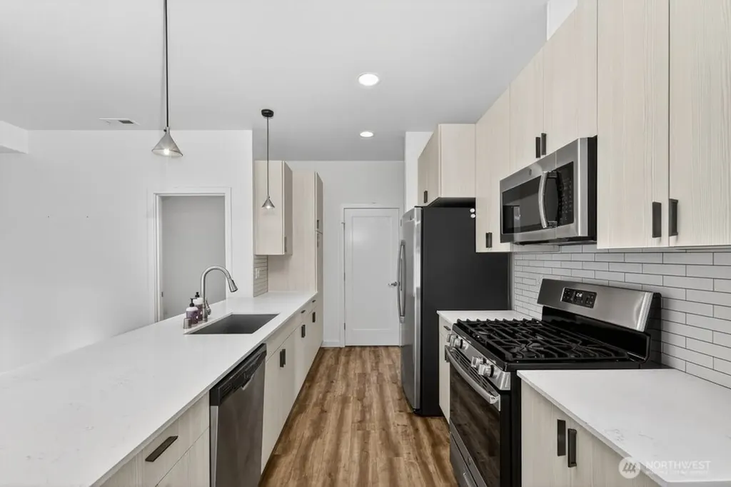 17985 W Columbia Street Monroe WA 98272