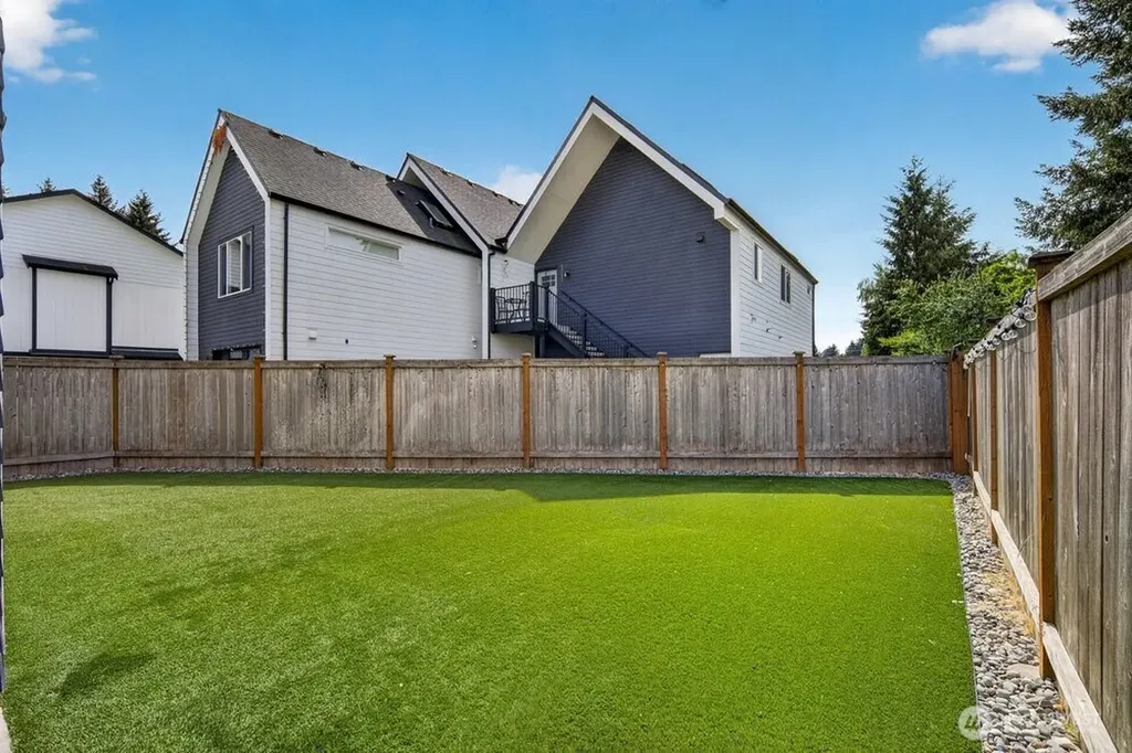 17985 W Columbia Street Monroe WA 98272