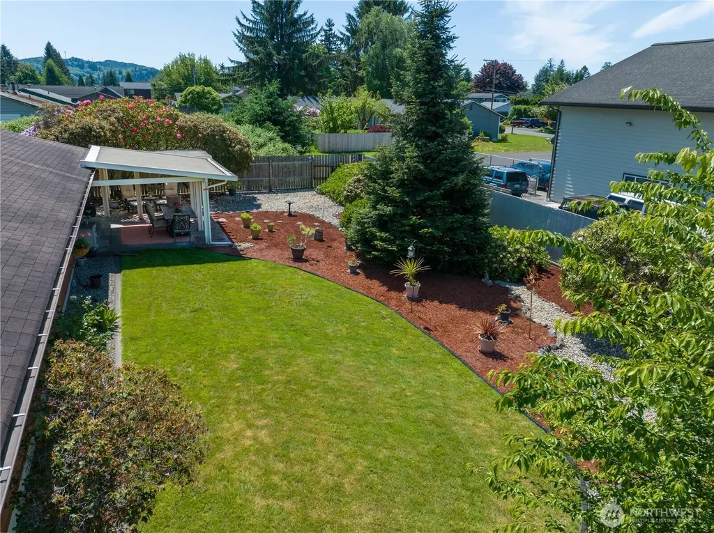 705 N Glenn Street Montesano WA 98563