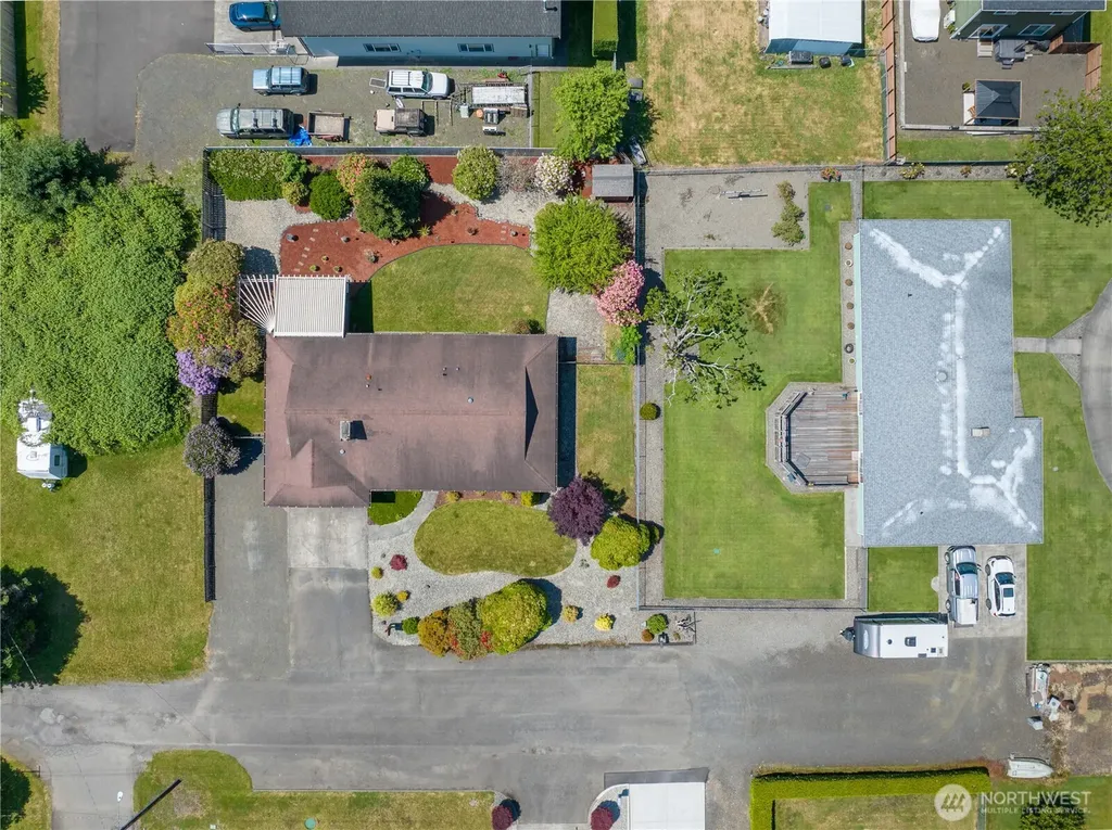 705 N Glenn Street Montesano WA 98563