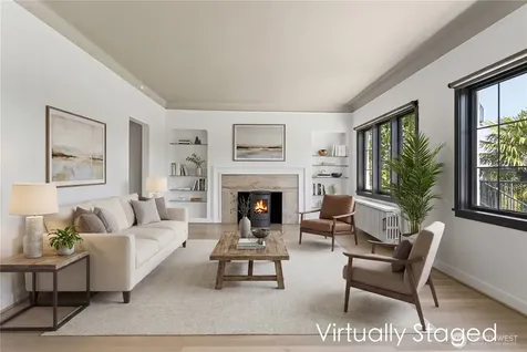 614 35th Avenue Seattle WA 98122