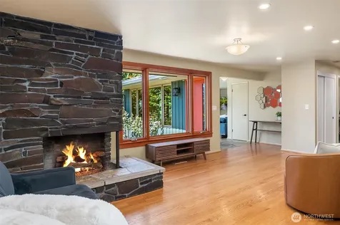 16408 Tiger Mountain Road SE Issaquah WA 98027