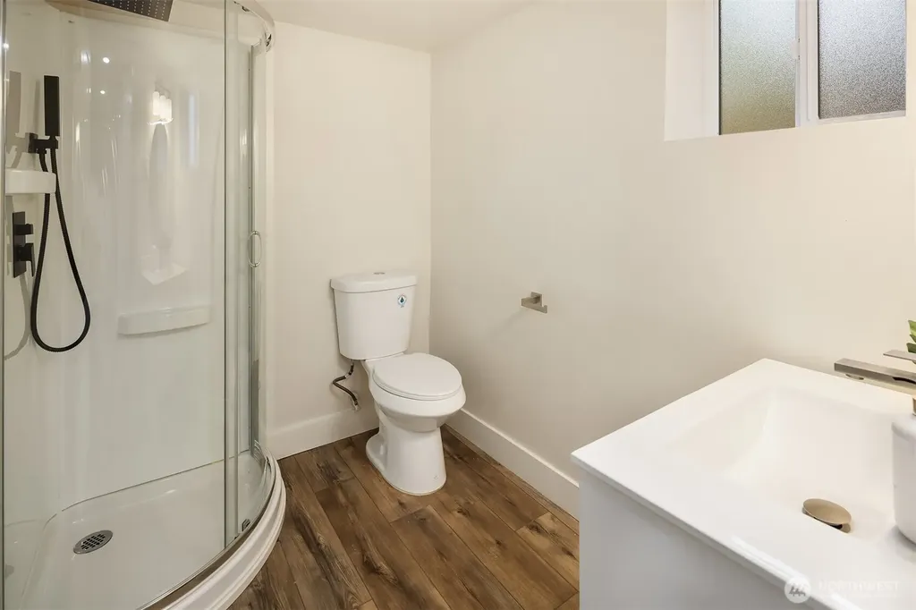 1307 W Boston Street Seattle WA 98119