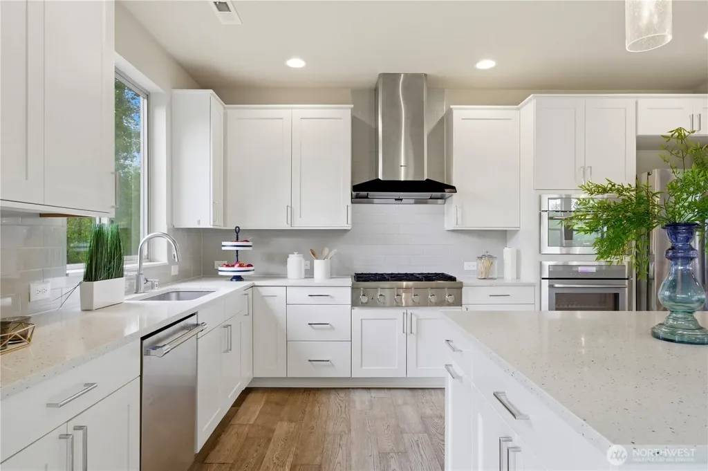 23398 SE 41st Court Sammamish WA 98075