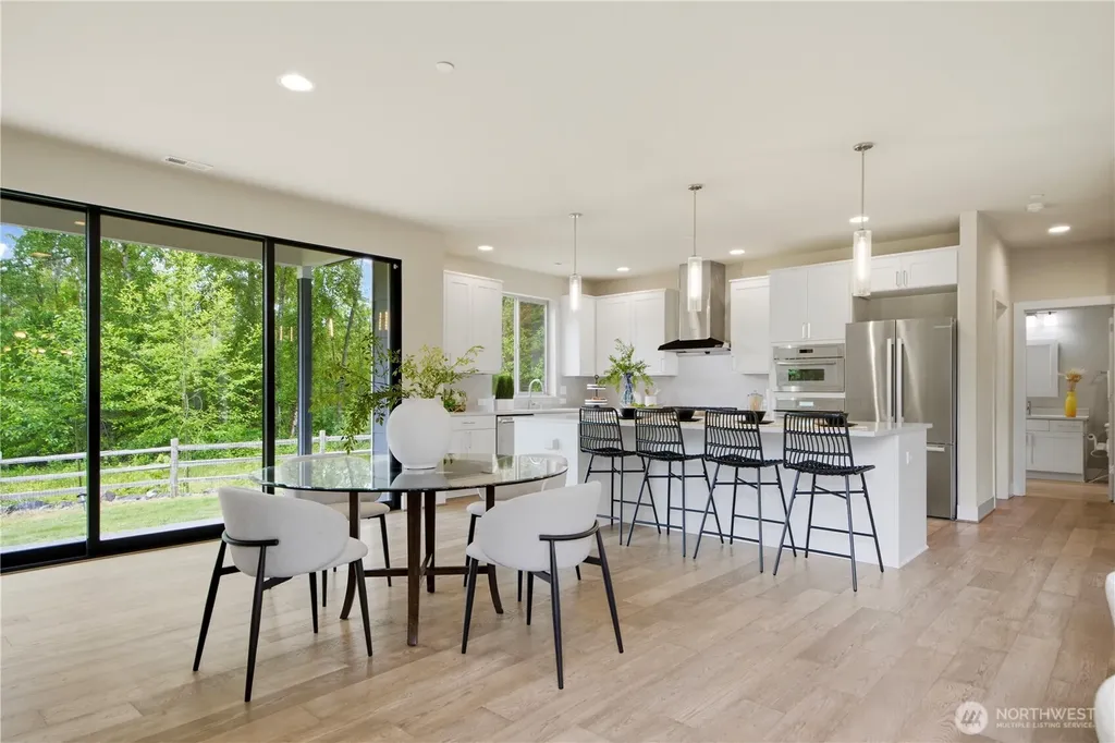 23398 SE 41st Court Sammamish WA 98075