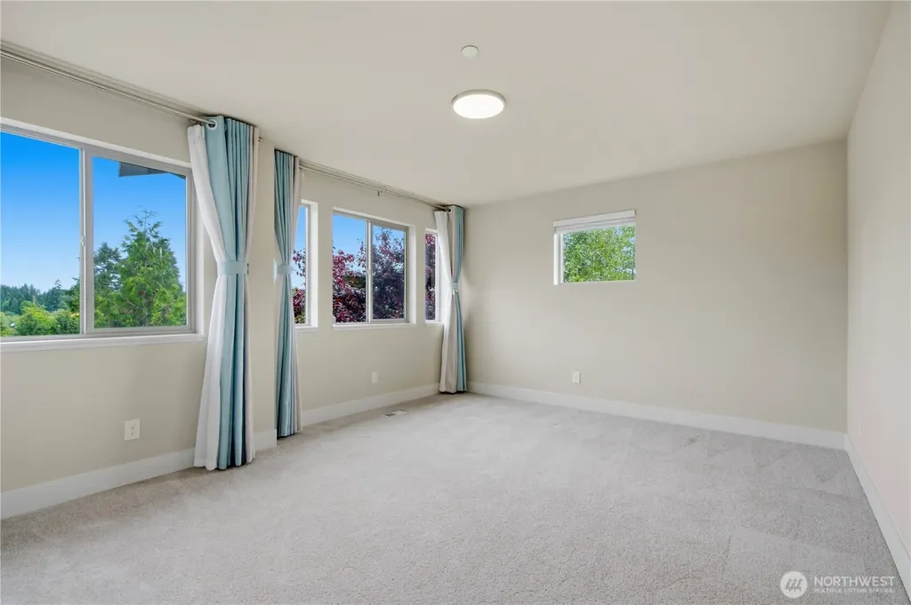 23398 SE 41st Court Sammamish WA 98075