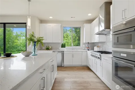 23398 SE 41st Court Sammamish WA 98075
