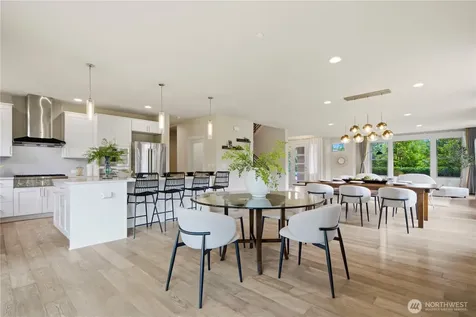 23398 SE 41st Court Sammamish WA 98075