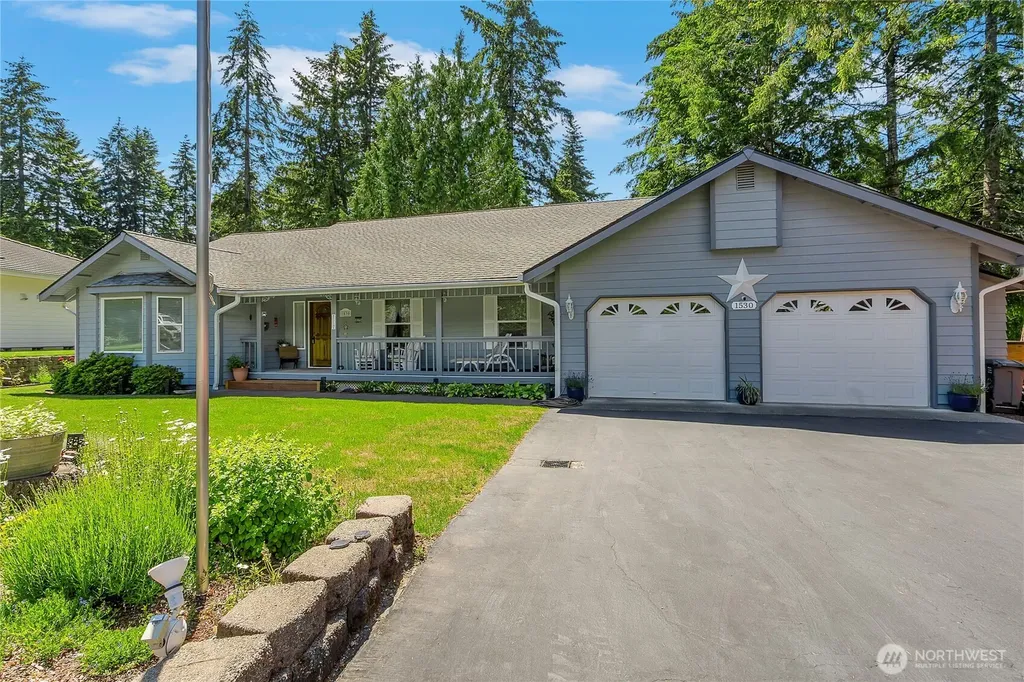 1530 E Old Ranch Road Allyn WA 98524