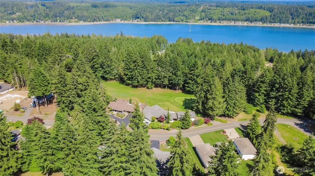 1530 E Old Ranch Road Allyn WA 98524