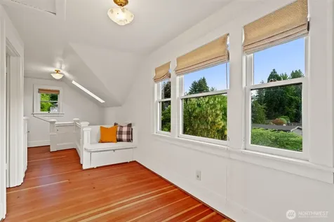 2701 NE 94th Street Seattle WA 98115