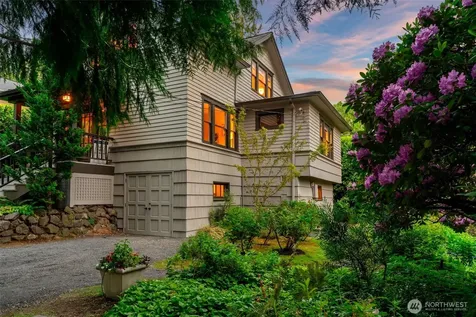 2701 NE 94th Street Seattle WA 98115