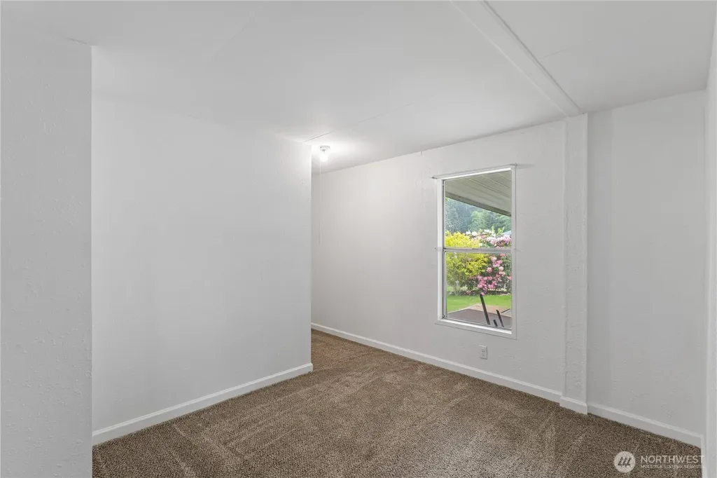 412 E Kennaston Avenue Montesano WA 98563