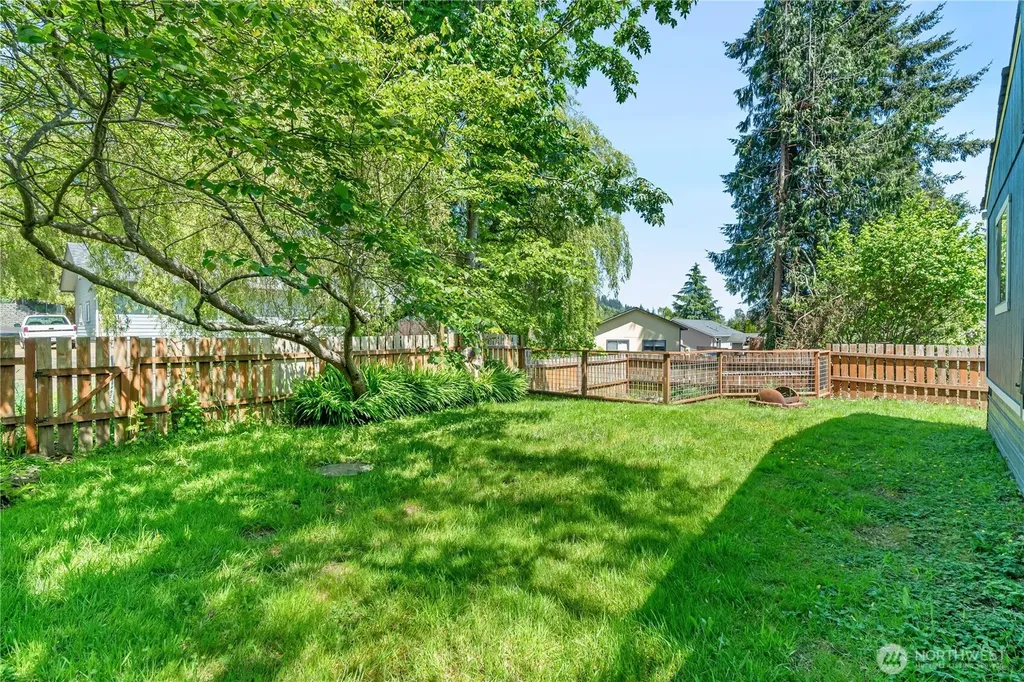 412 E Kennaston Avenue Montesano WA 98563
