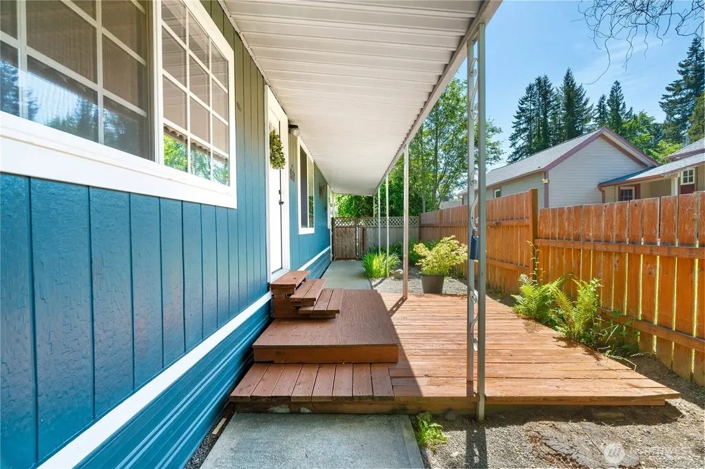412 E Kennaston Avenue Montesano WA 98563