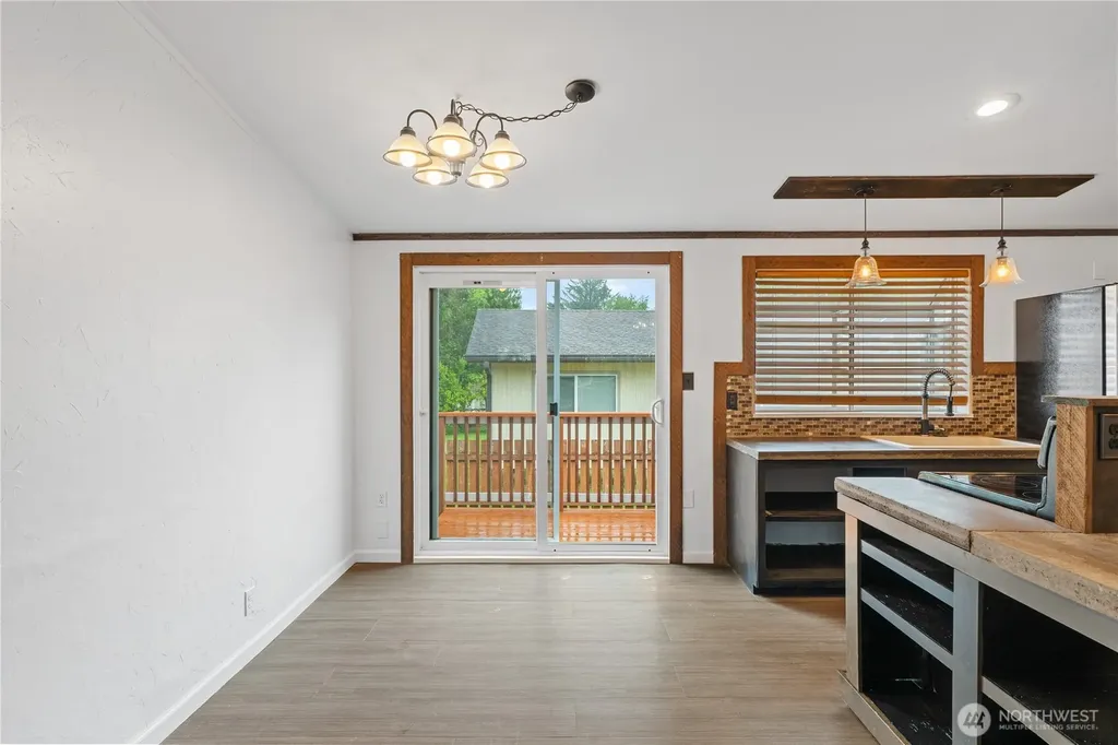 412 E Kennaston Avenue Montesano WA 98563
