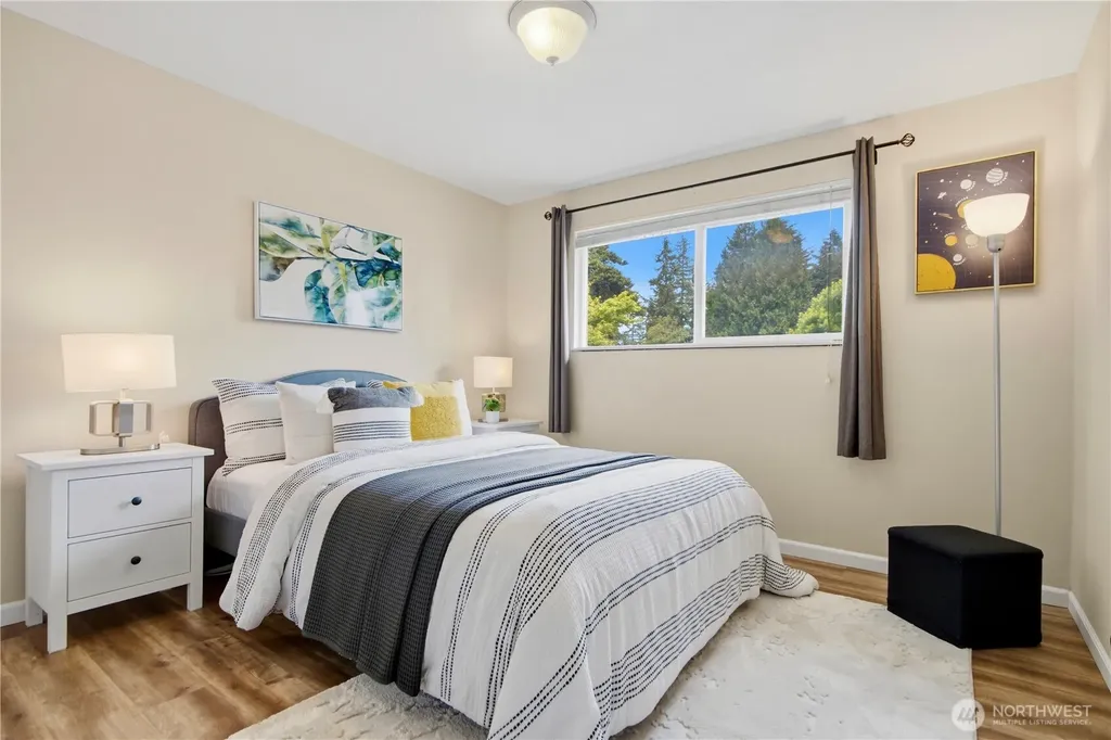 1727 Anacortes Avenue NE Renton WA 98059