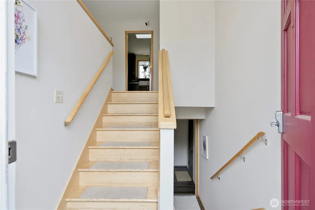 1727 Anacortes Avenue NE Renton WA 98059