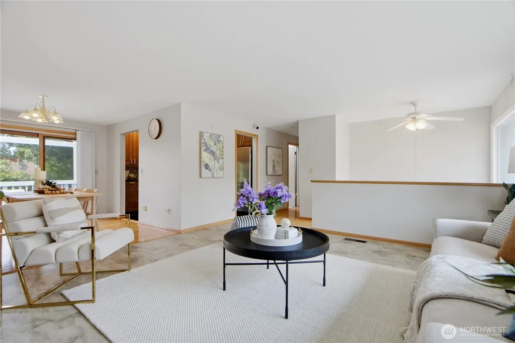 1727 Anacortes Avenue NE Renton WA 98059