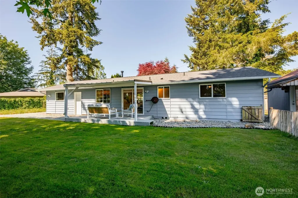 17827 130th Place SE Snohomish WA 98290