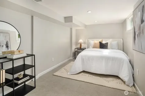 3242 NE 98th Street Seattle WA 98115