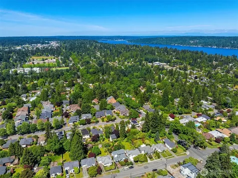 3242 NE 98th Street Seattle WA 98115