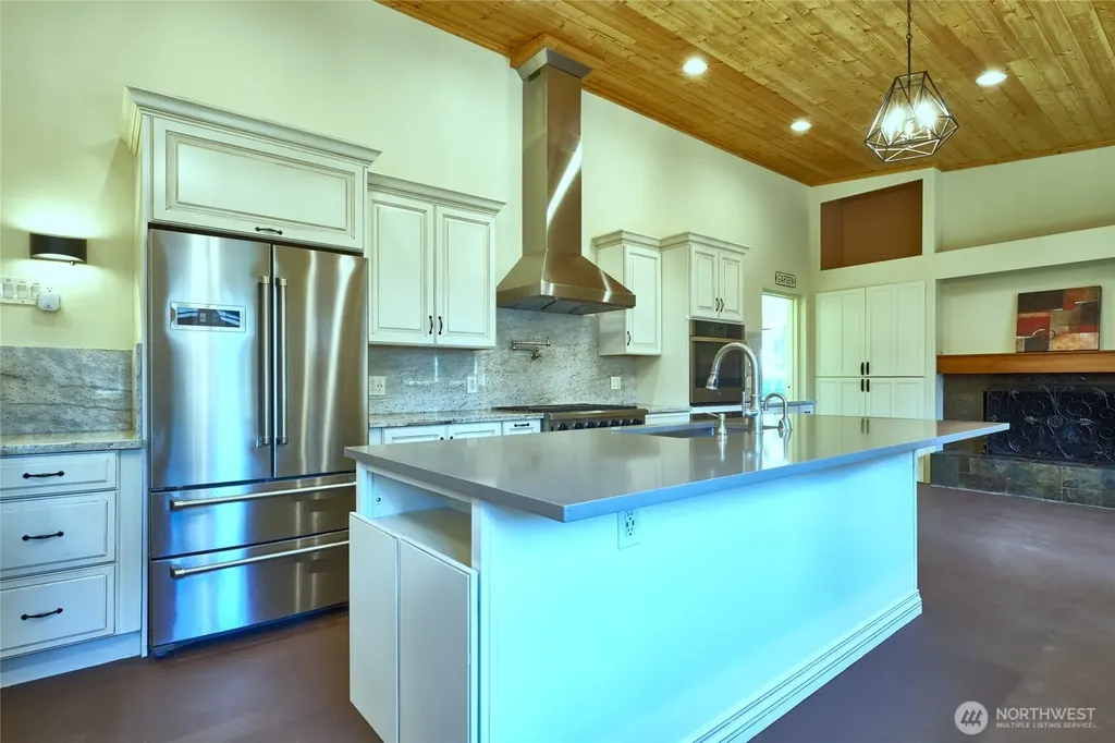 1620 N 183rd Street Shoreline WA 98133