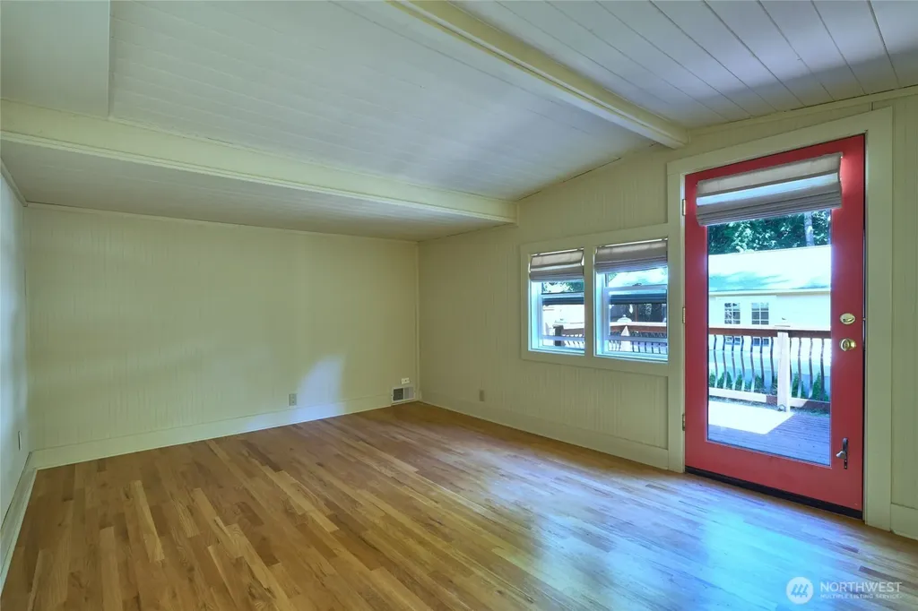 1620 N 183rd Street Shoreline WA 98133