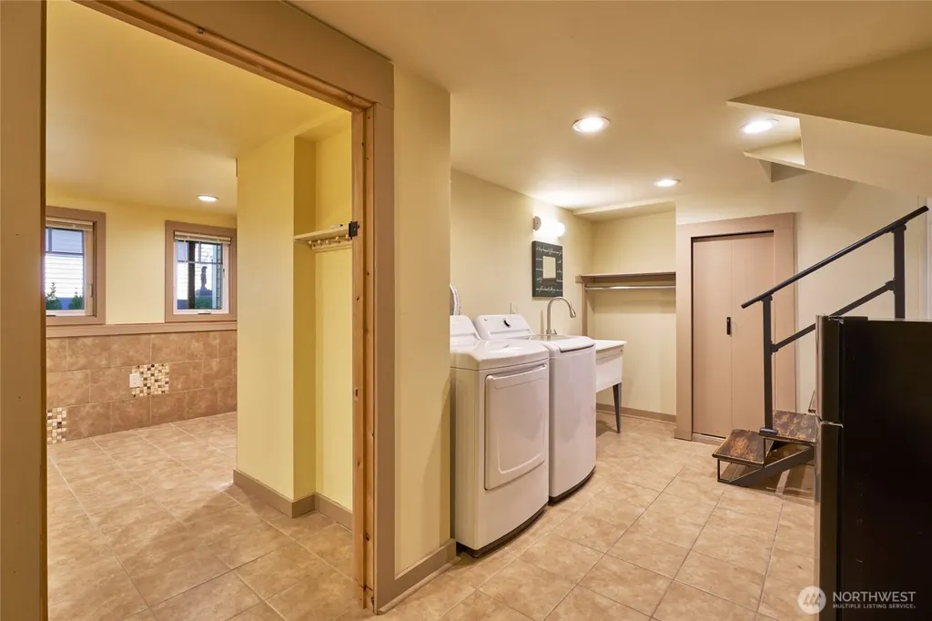 1620 N 183rd Street Shoreline WA 98133