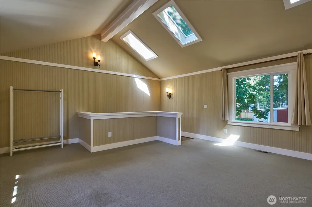 1620 N 183rd Street Shoreline WA 98133