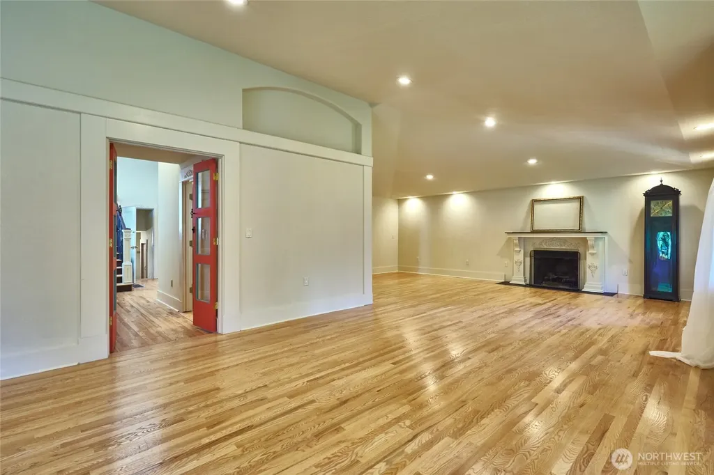 1620 N 183rd Street Shoreline WA 98133