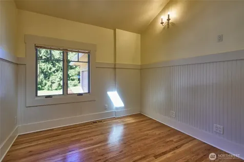 1620 N 183rd Street Shoreline WA 98133