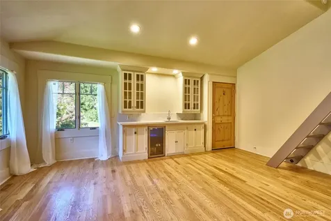 1620 N 183rd Street Shoreline WA 98133