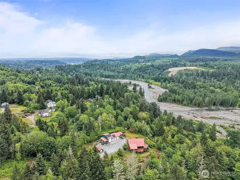 16732 249th Street E Orting WA 98360