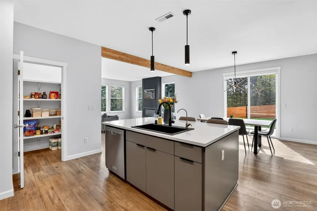717 NE 382nd Street La Center WA 98629
