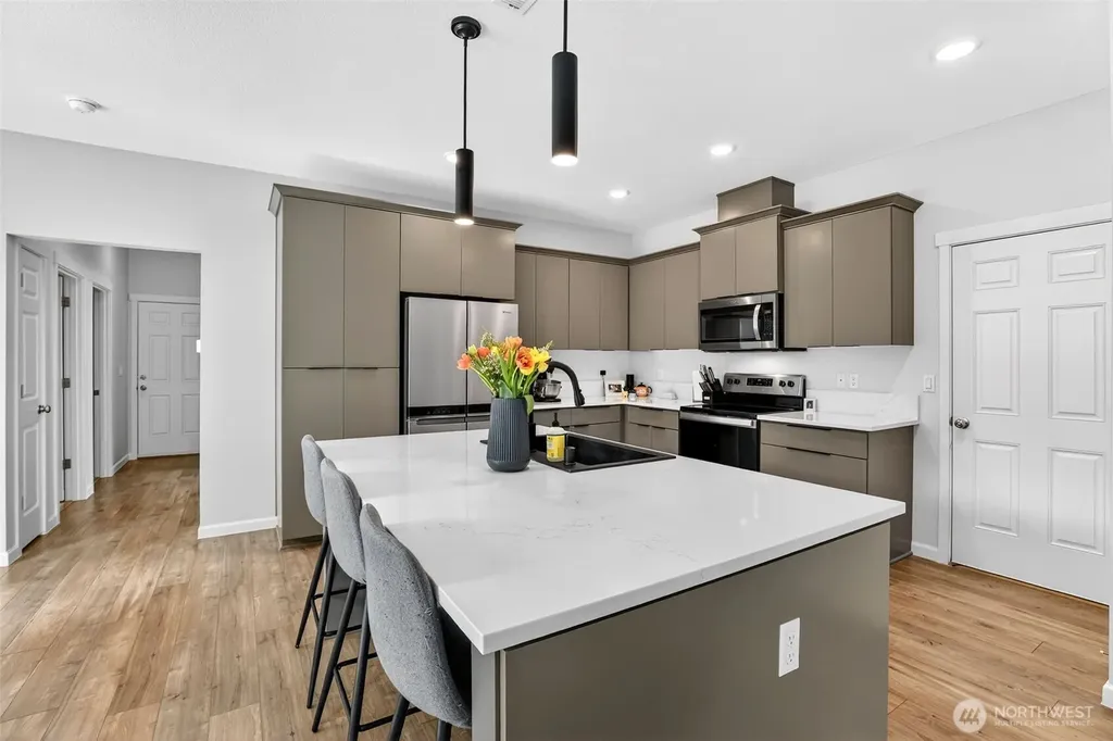 717 NE 382nd Street La Center WA 98629