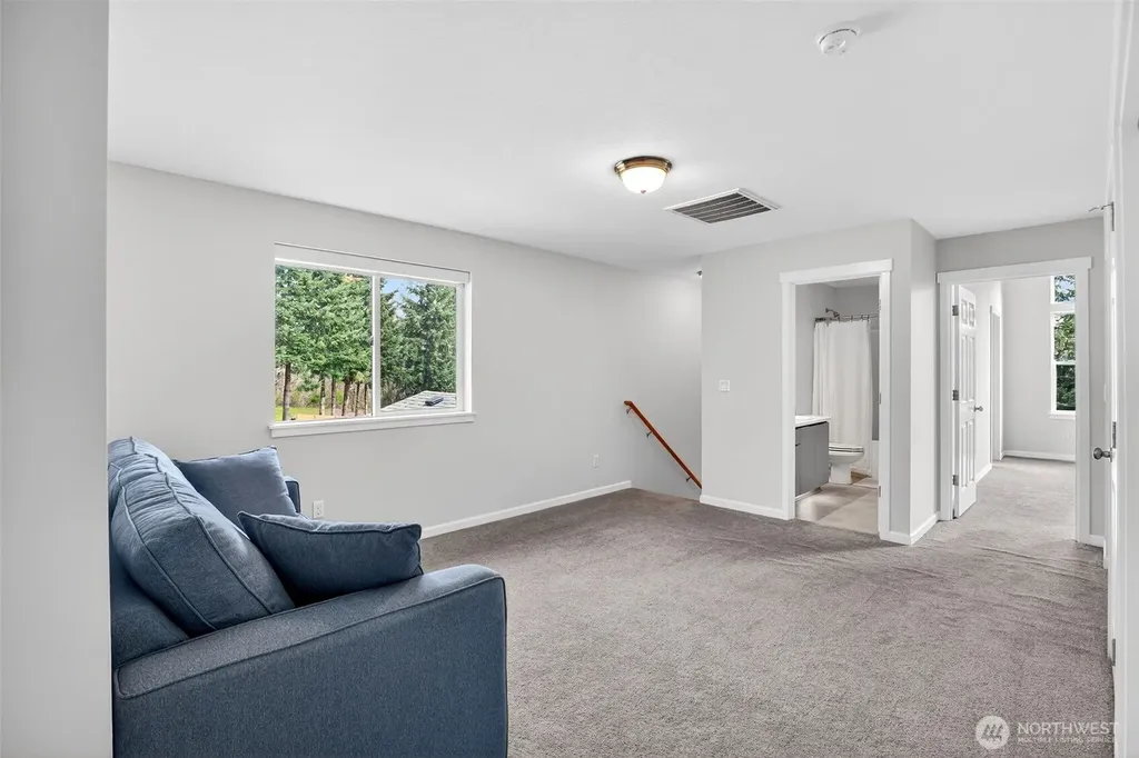 717 NE 382nd Street La Center WA 98629
