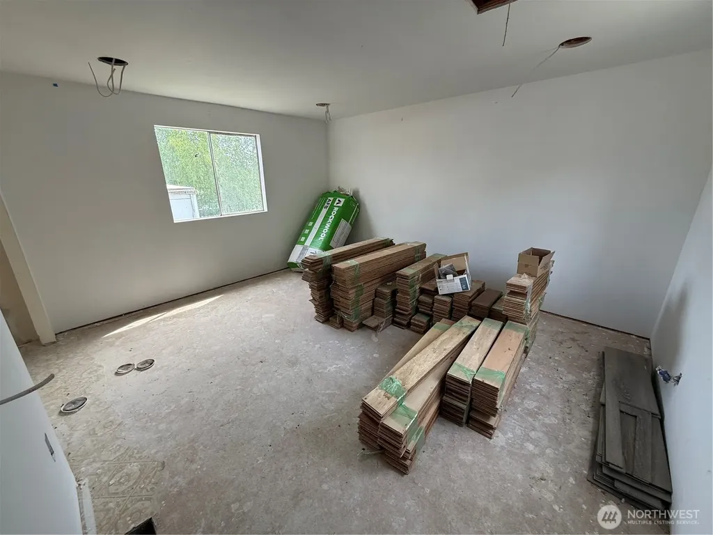 23708 Locust Way Bothell WA 98021